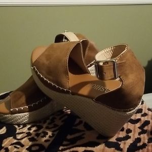 Fashion-brown wedge-Never Worn